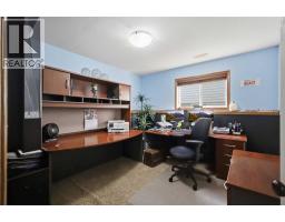34 Wilkinson Circle, Sylvan Lake, AB T4S2N8 Photo 26