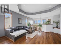 Living room - 34 Wilkinson Circle, Sylvan Lake, AB T4S2N8 Photo 7