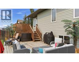 34 Wilkinson Circle, Sylvan Lake, AB T4S2N8 Photo 41