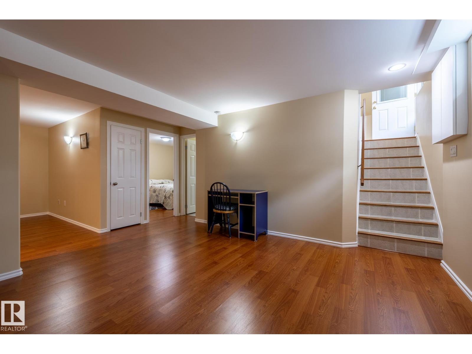 14 SYCAMORE ST - 25