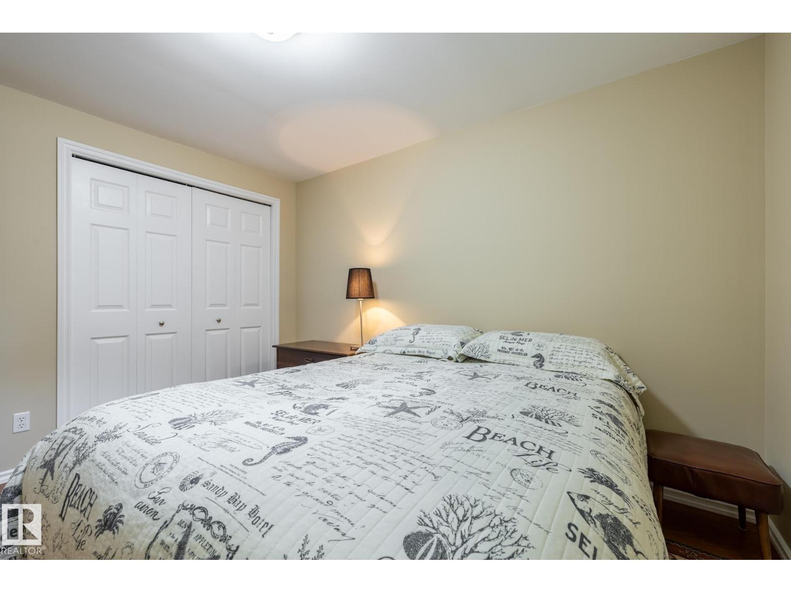 14 SYCAMORE ST - 32
