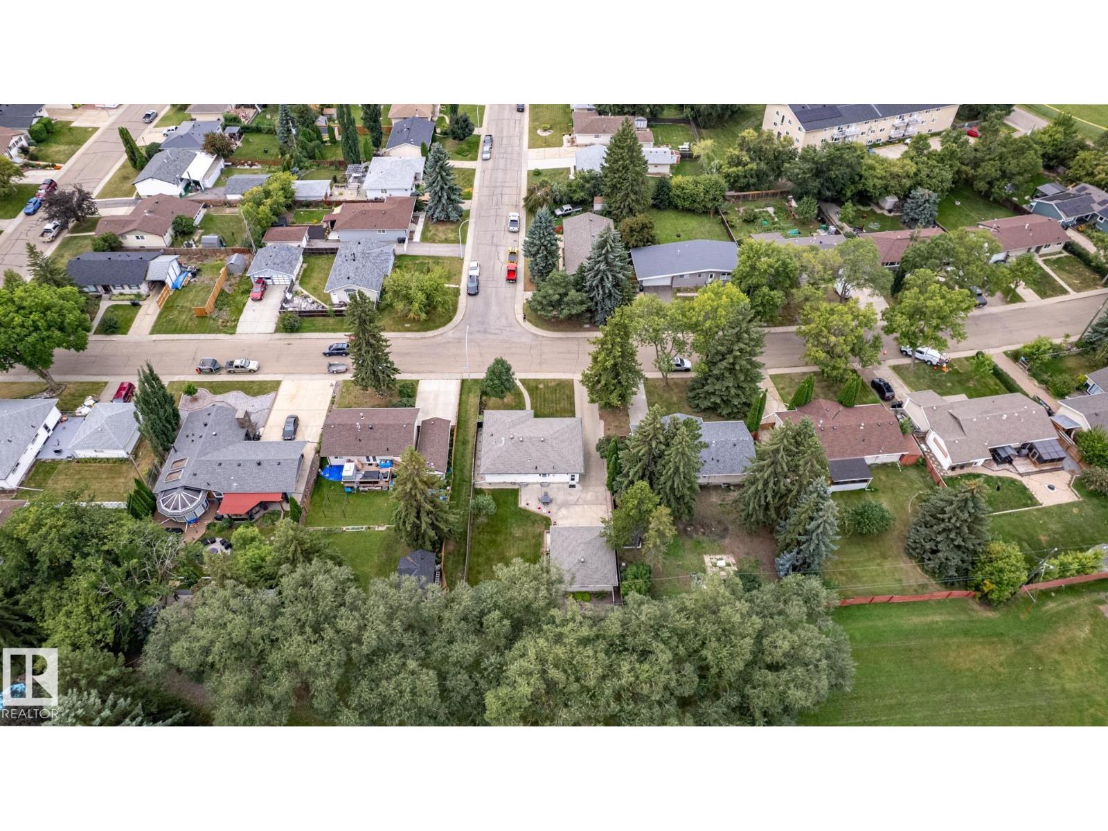 14 SYCAMORE ST - 54