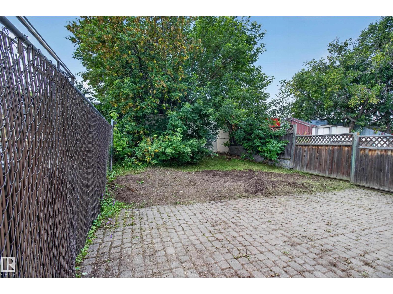 4629 126 AV NW - 49