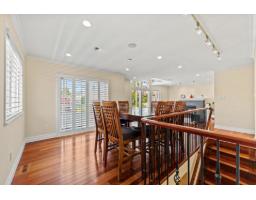 952 Kent Street, White Rock, BC V4B4T1 Photo 14