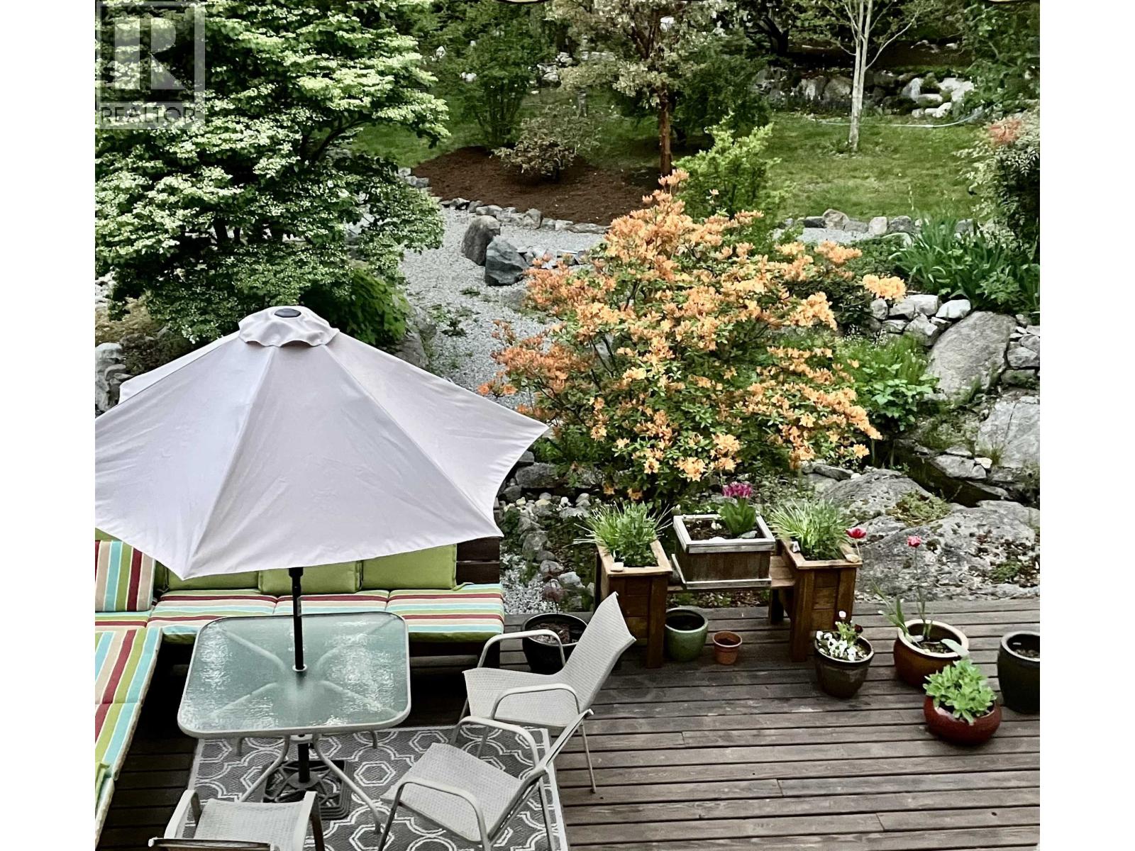 1549 PARK AVENUE, Roberts Creek