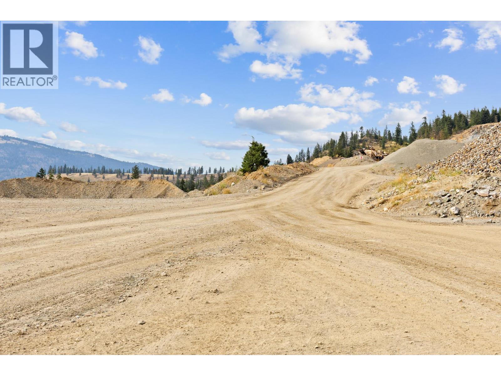  15799 Sawmill Road, Lake Country
