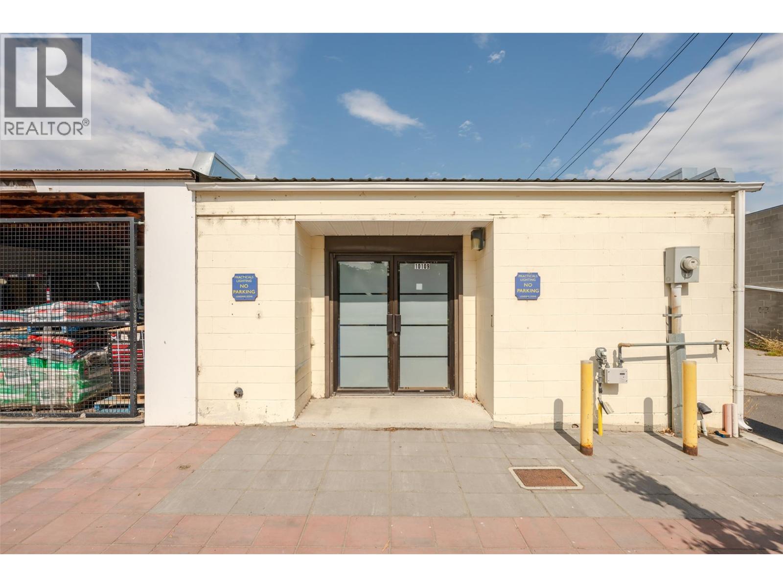 10109 Main Street, Summerland