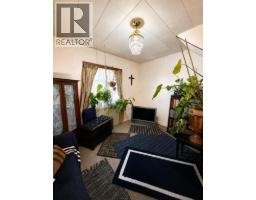 5009 52nd Avenue, High Prairie, AB T0G1E0 Photo 6