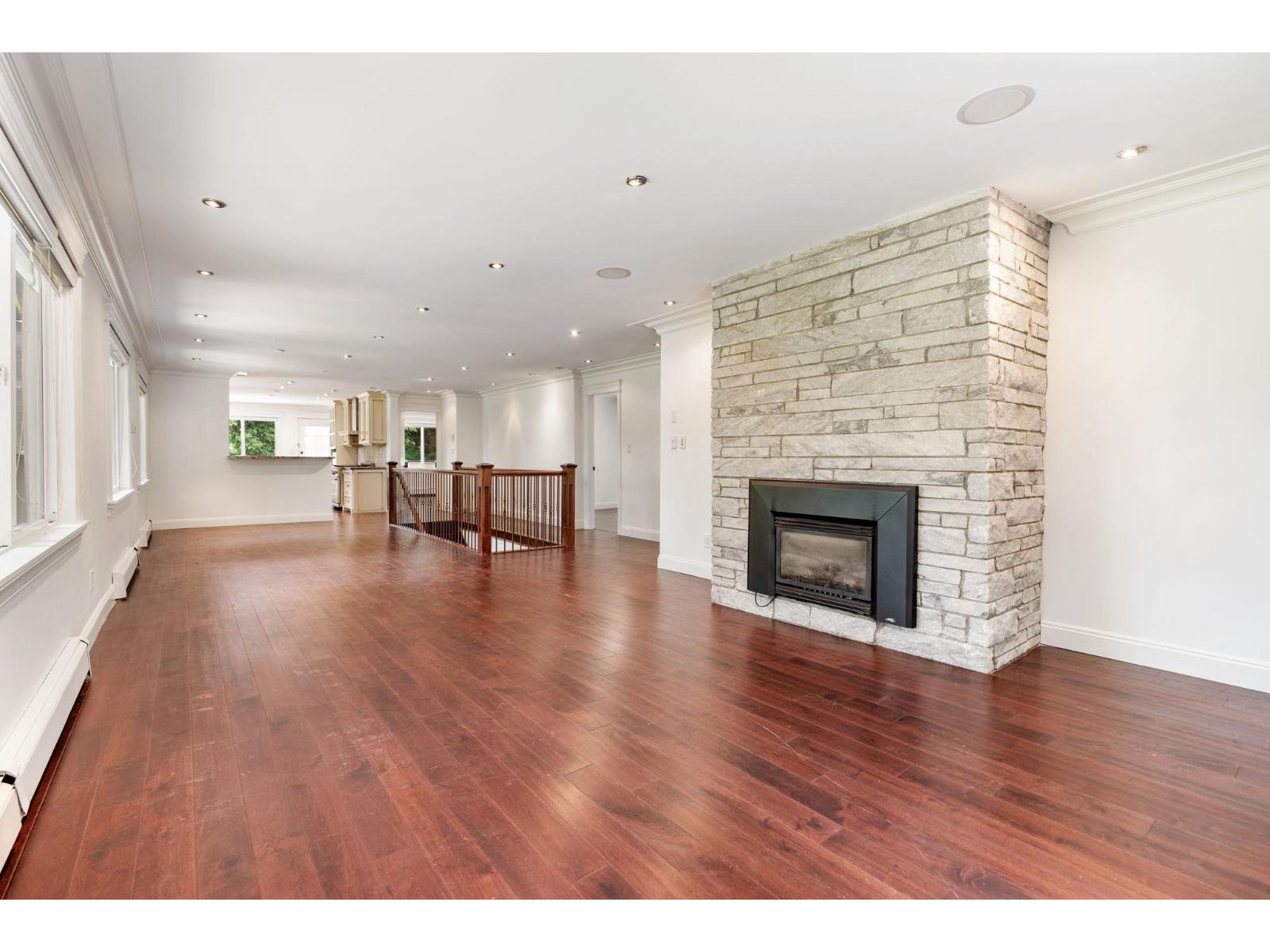 13788 32 AVENUE, Surrey — photo 3