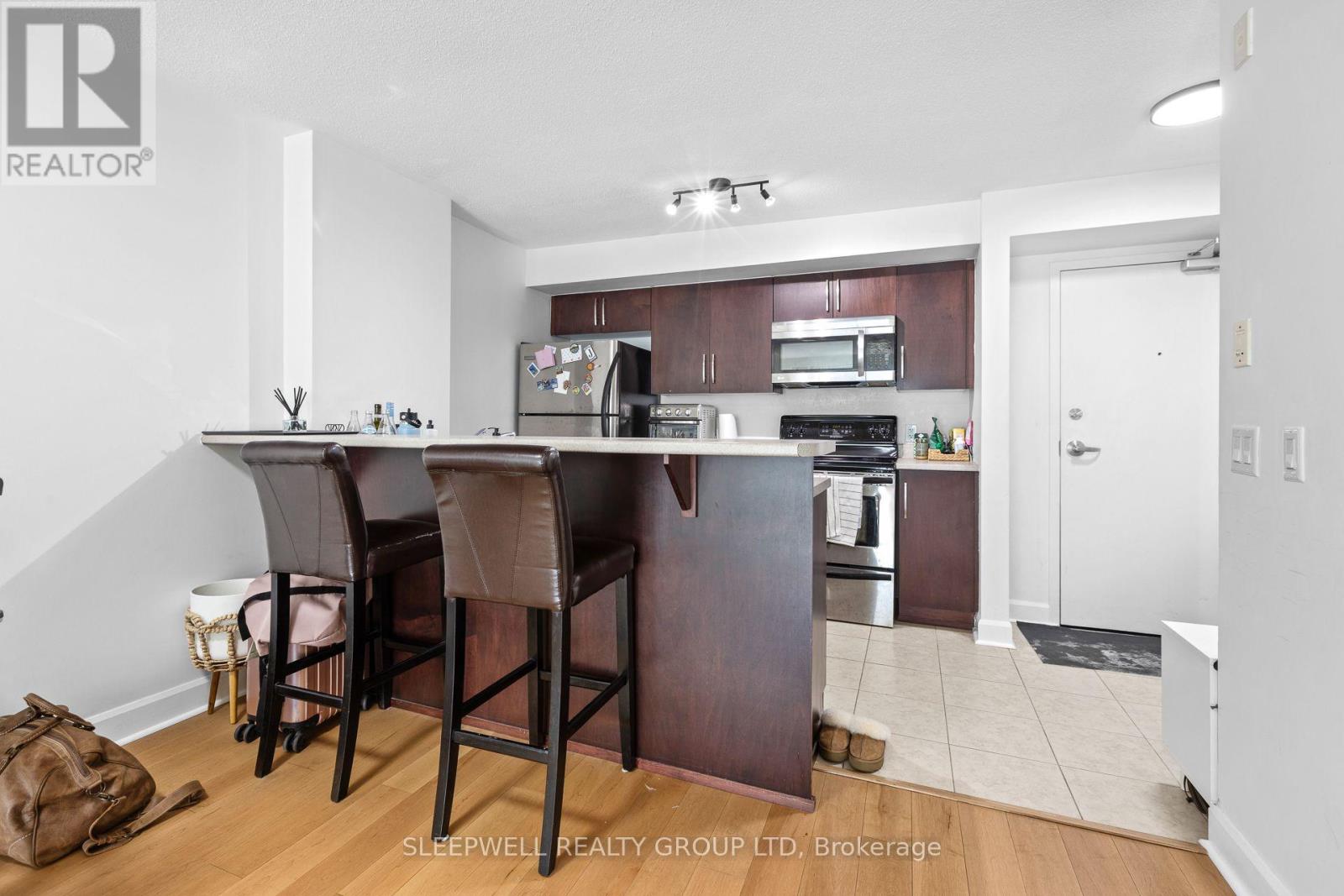 803 - 138 SOMERSET STREET W, Ottawa — photo 6