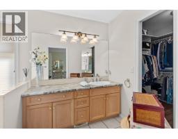 4000 Gallaghers Terrace, Kelowna, BC V1W3Z8 Photo 16