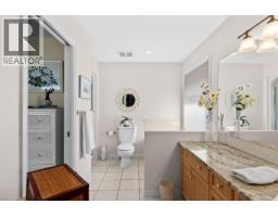 4000 Gallaghers Terrace, Kelowna, BC V1W3Z8 Photo 17