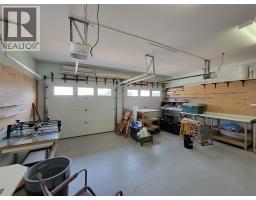 423 Vanderlinde Drive, Keremeos, BC V0X1N2 Photo 33
