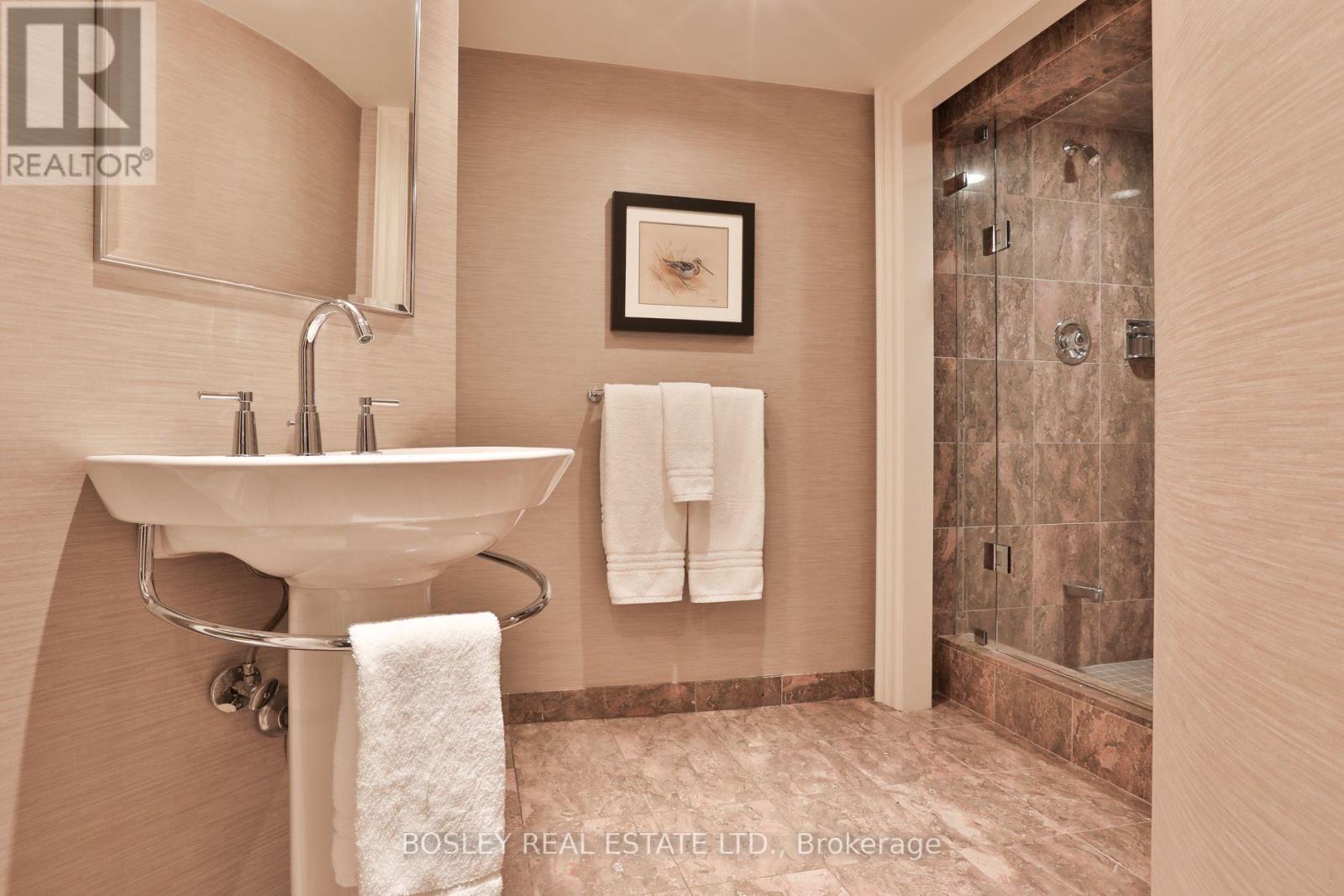 #101 4 LOWTHER AVENUE - Image 37