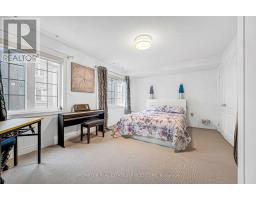13 Flook Lane, Toronto, ON M2R3Y5 Photo 26