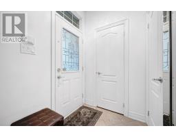 13 Flook Lane, Toronto, ON M2R3Y5 Photo 31