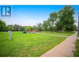 13 Flook Lane, Toronto, ON M2R3Y5 Photo 35