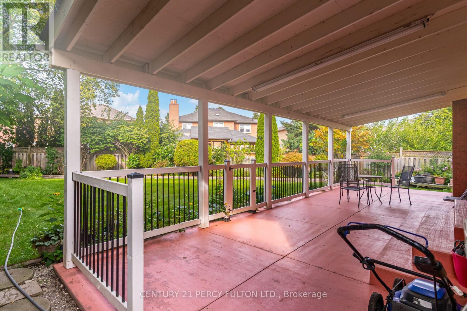 27 DAGWELL CRESCENT - 41