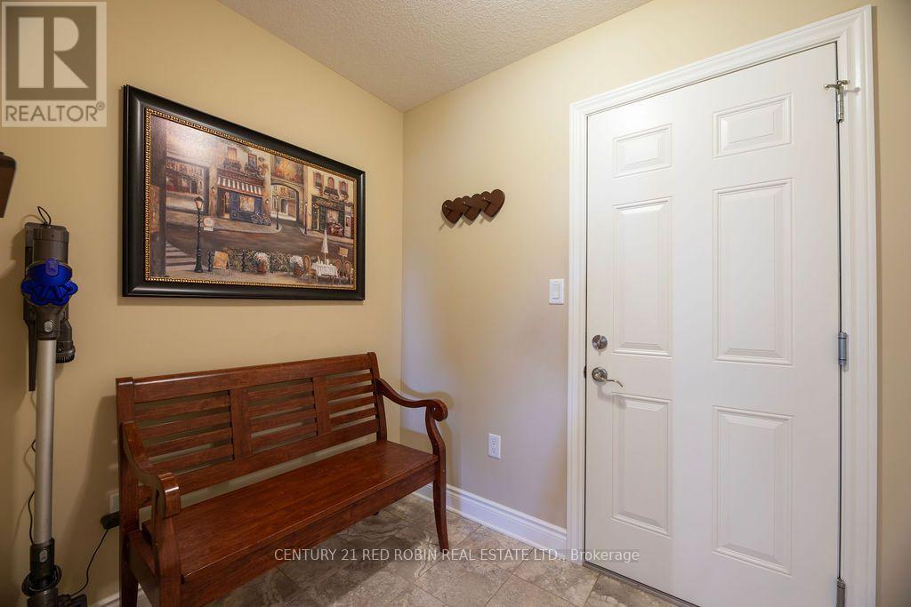 468 MACDONALD STREET - 29