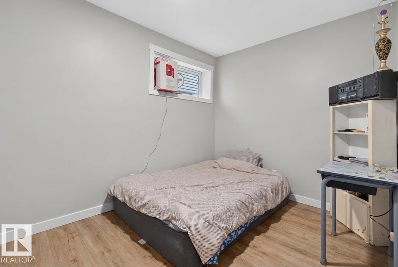 11819-21 40 ST NW - Image 20