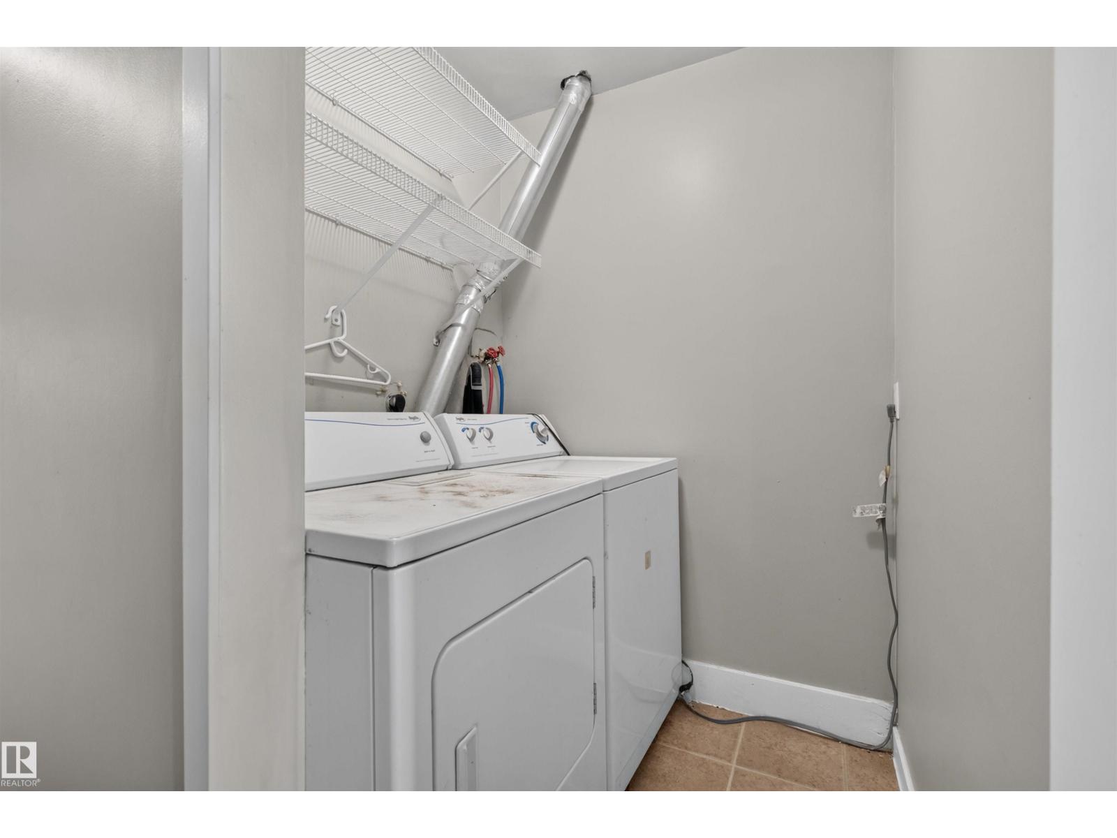 11819-21 40 ST NW - 8