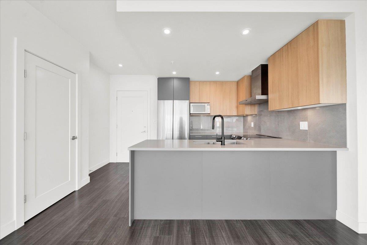 309 31940 RAVEN AVENUE, Mission — photo 1