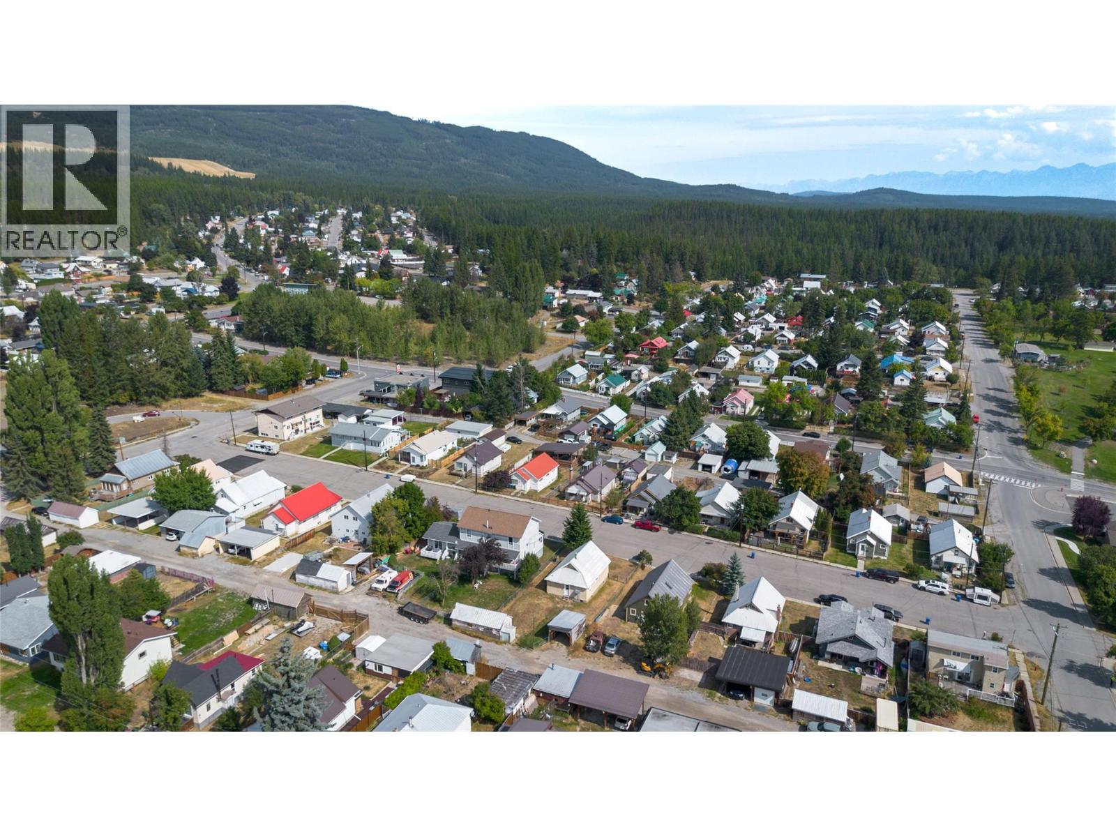 438 3rd Avenue - Image 31
