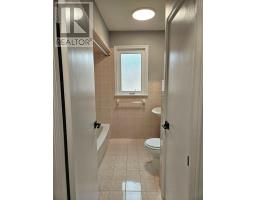 Main - 45 Mayall Avenue, Toronto, ON M3L1E7 Photo 16