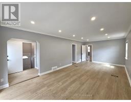 Bedroom 2 - Main - 45 Mayall Avenue, Toronto, ON M3L1E7 Photo 7