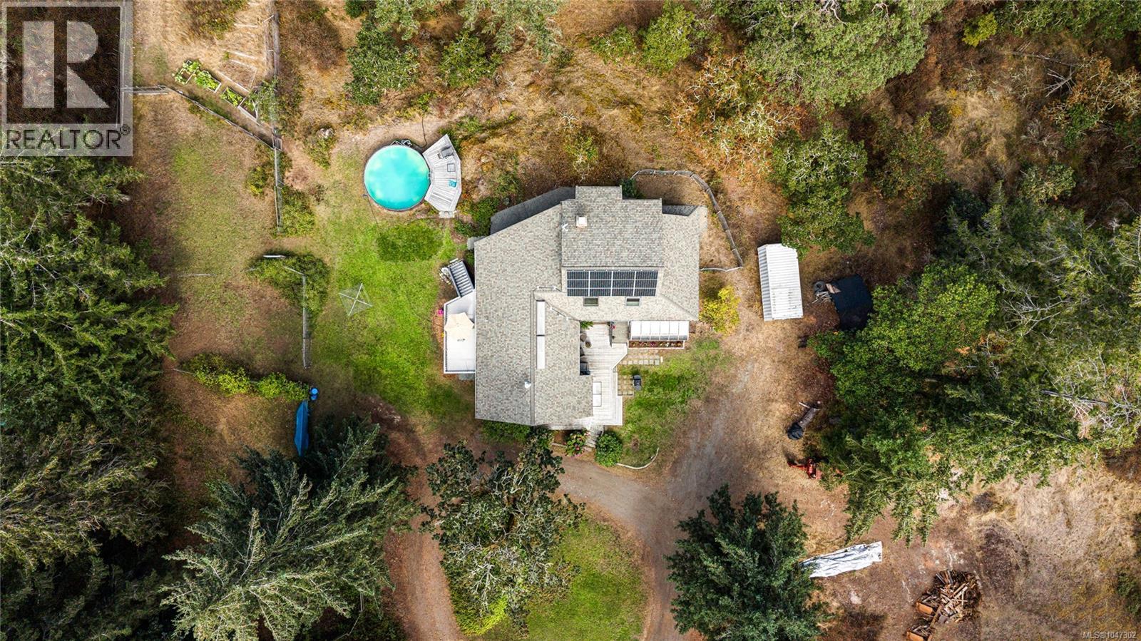  6101 Castlerock Road, Saanich