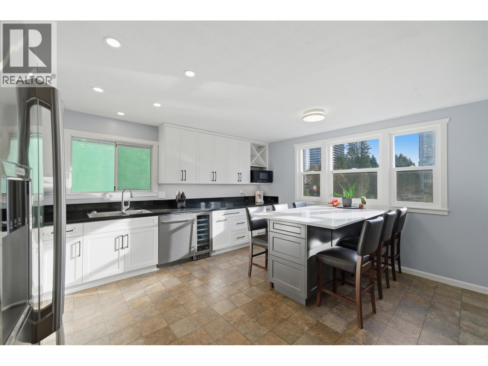 4468 GRAVELEY STREET, Burnaby — photo 9