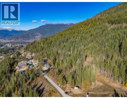 2465 Monashee Court Unit# 22, Revelstoke, BC V0E2S3 Photo 11
