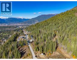 2465 Monashee Court Unit# 22, Revelstoke, BC V0E2S3 Photo 12