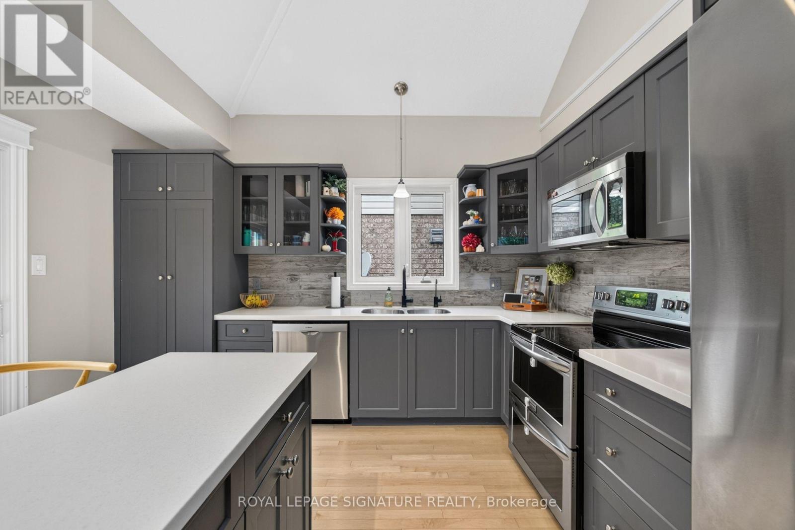 16 PINE RIDGE DRIVE, Guelph (Pineridge/Westminster Woods) — photo 8