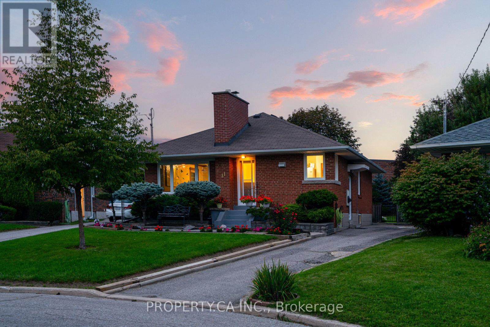 11 BARNSLEY COURT - Image 37