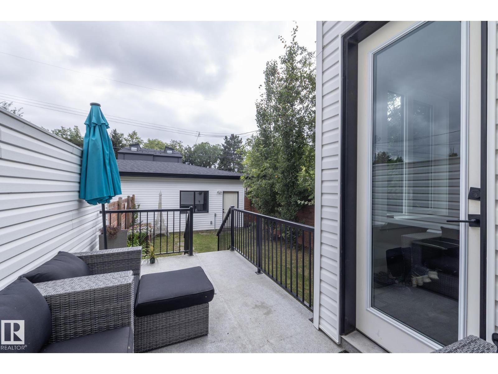 7733 81 AV NW - 54