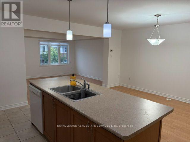 1625 GAINER CRESCENT, Milton (CL Clarke) — photo 8