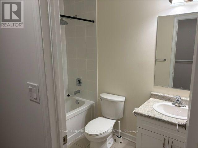 1625 GAINER CRESCENT, Milton (CL Clarke) — photo 5
