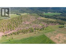 Family room - 43 Sigalet Road, Lumby, BC V0E2G6 Photo 9