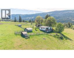 43 Sigalet Road, Lumby, BC V0E2G6 Photo 32