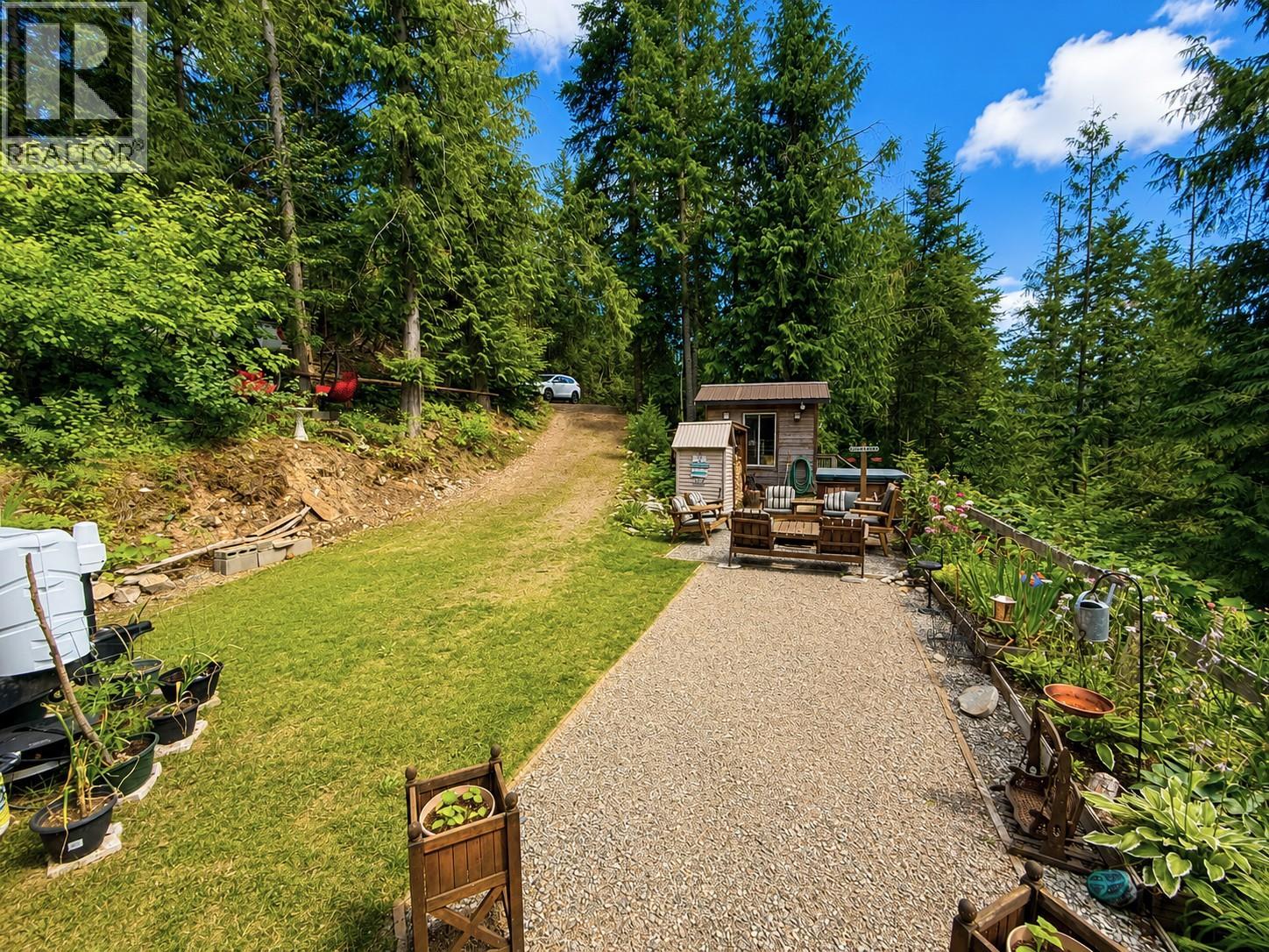 87 Dolly Varden Road, Enderby, British Columbia, V0E1V1, Enderby, British Columbia — photo 4 of 5