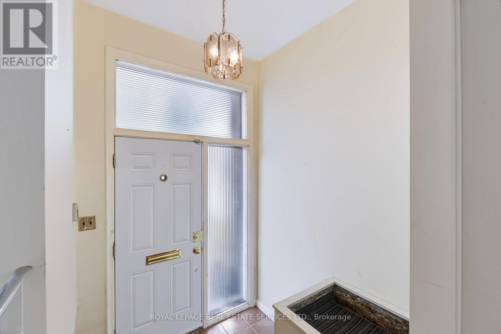 72 SLOANE AVENUE - 5