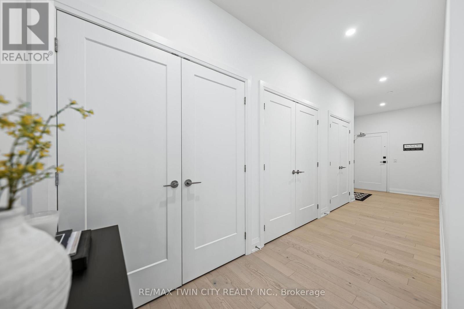 601 - 71 WYNDHAM STREET S, Guelph (St. Patrick's Ward) — photo 6
