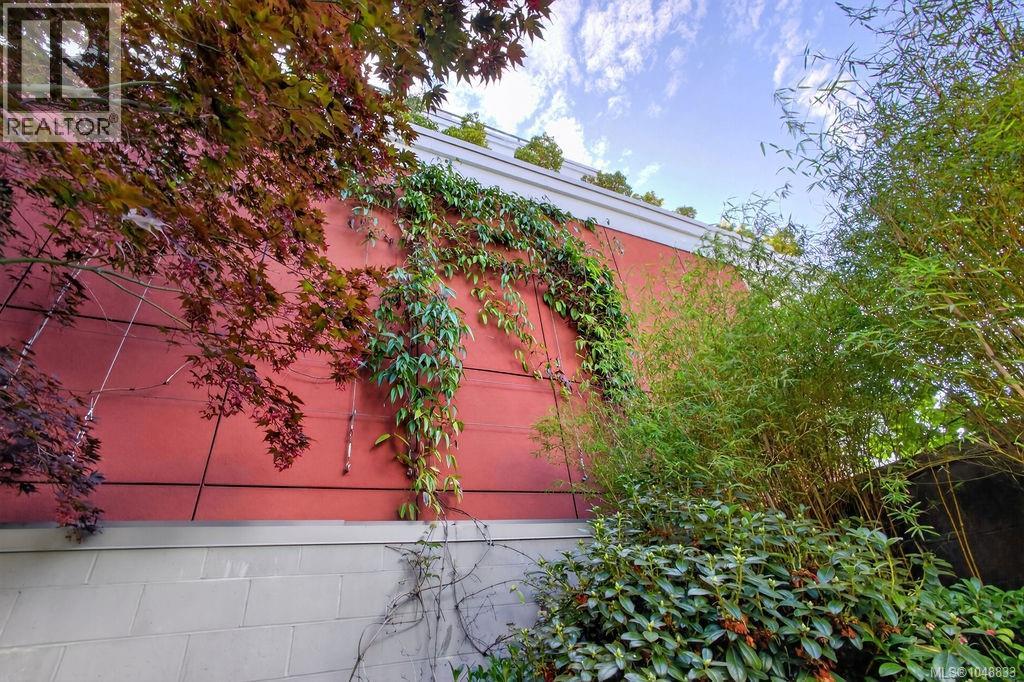 207 601 Herald Street, Victoria