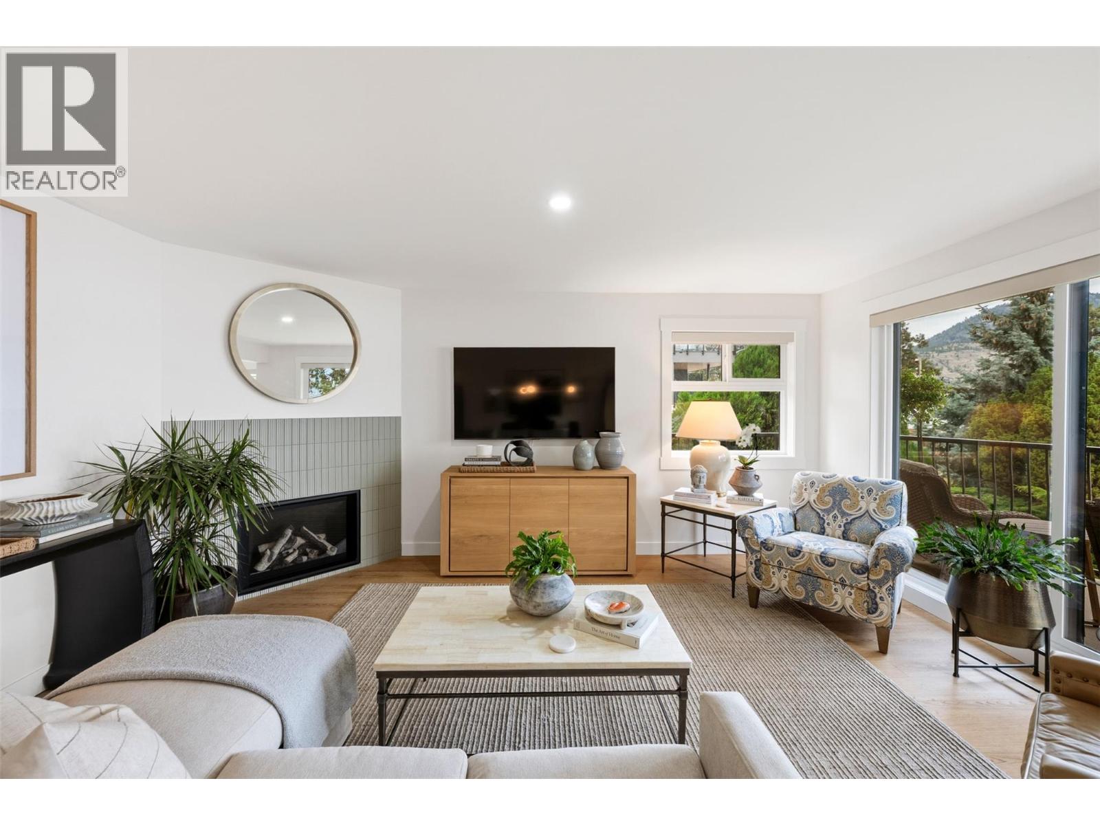 578 Lakeshore Drive Unit# 202, Penticton