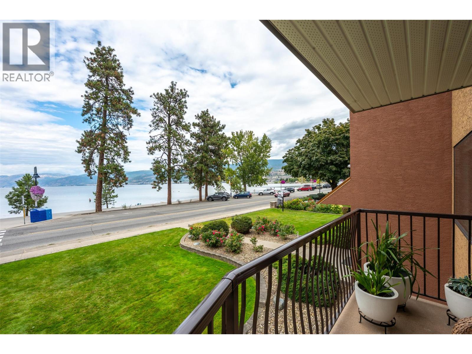 578 Lakeshore Drive Unit# 202, Penticton
