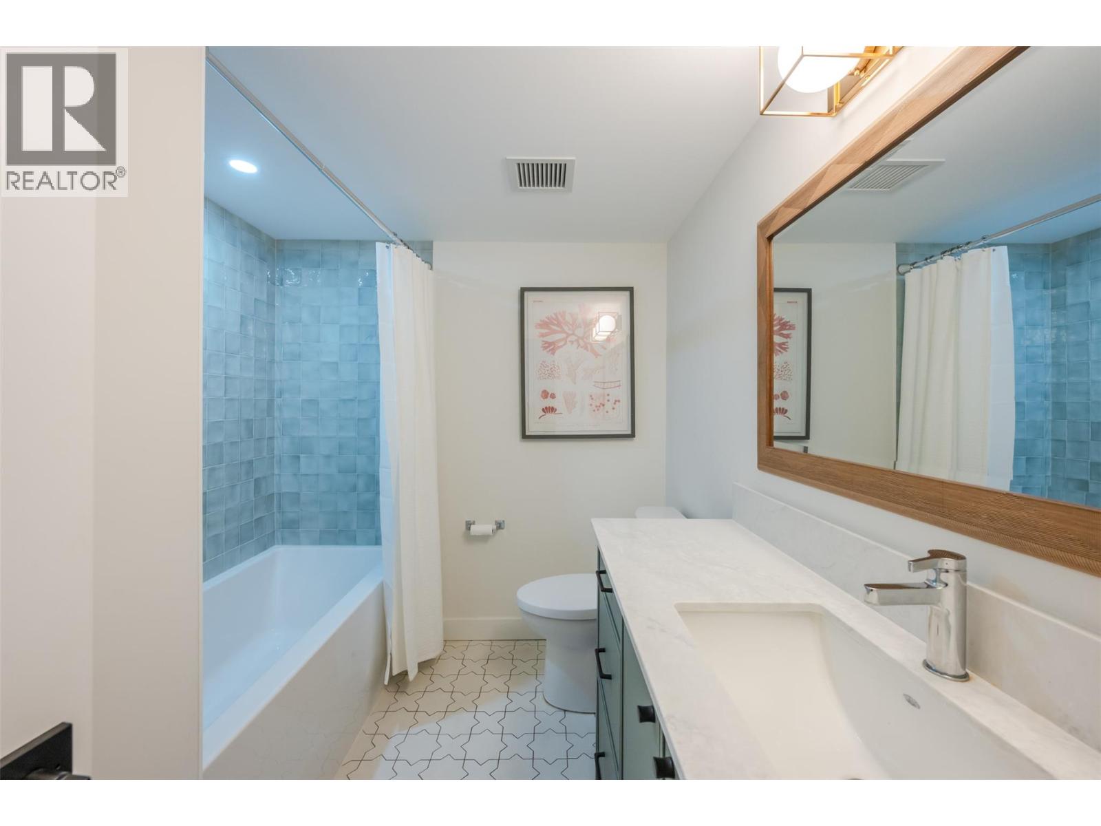 578 Lakeshore Drive Unit# 202, Penticton