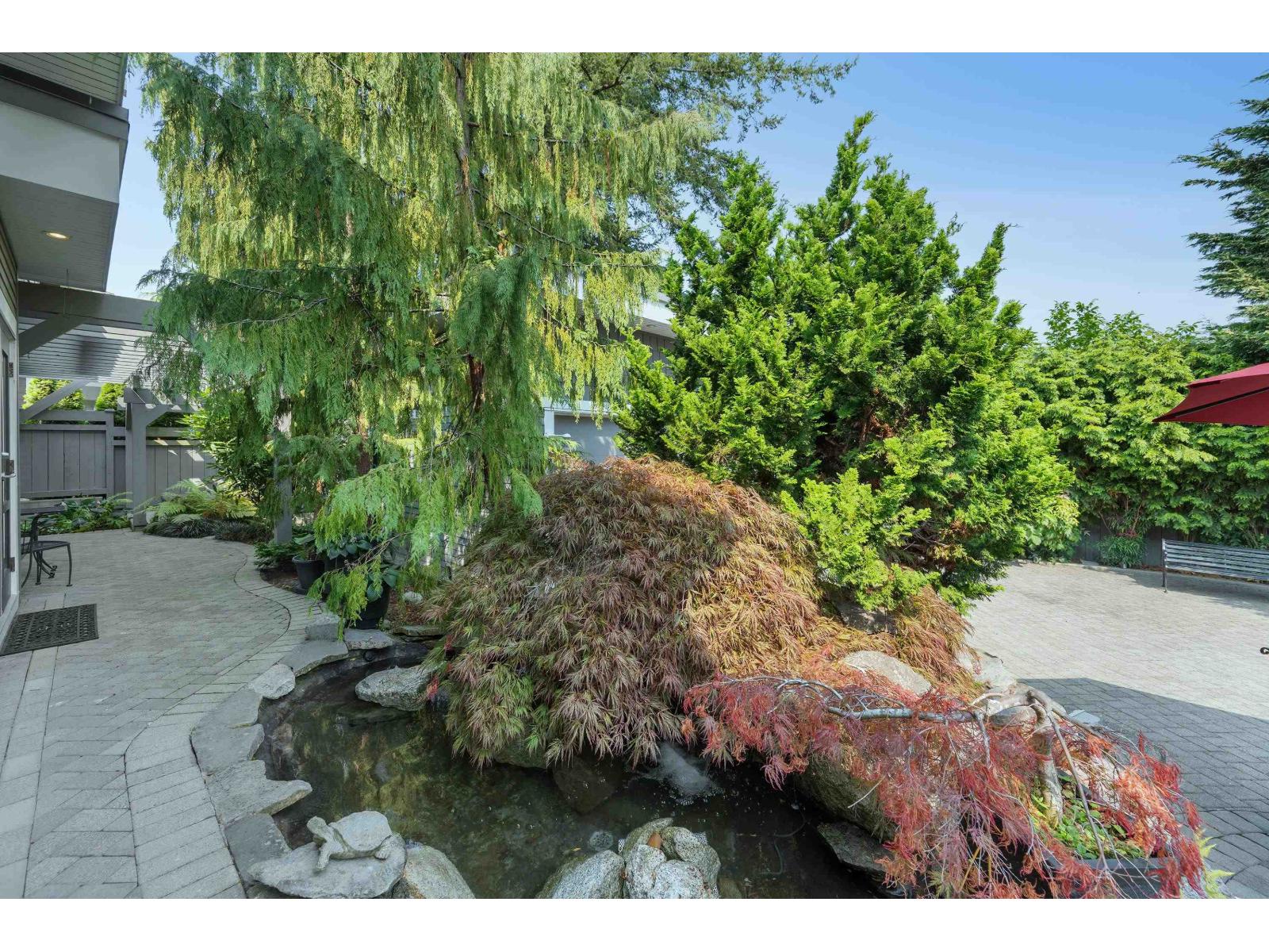 15461 18TH AVENUE, Surrey - Image 1