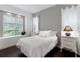 15461 18th Avenue, Surrey, BC V4A1X1 Photo 9