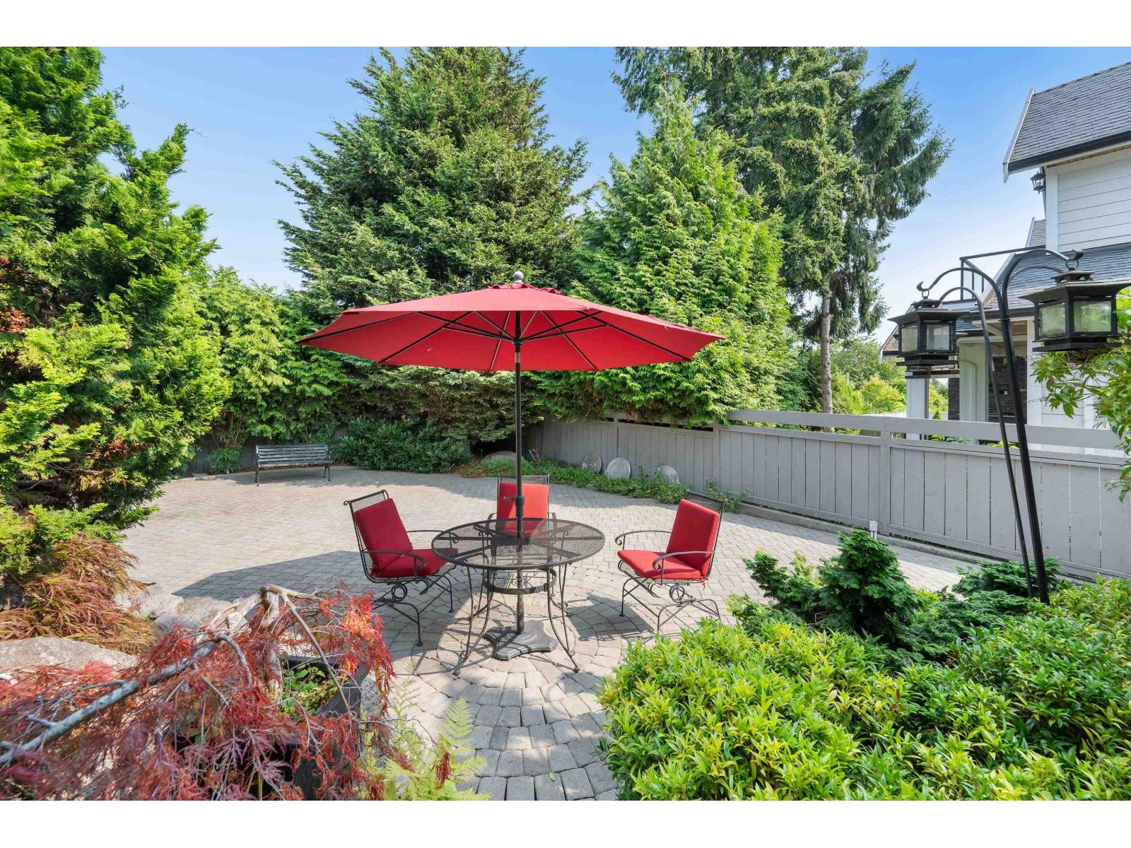 15461 18TH AVENUE, Surrey - Image 1